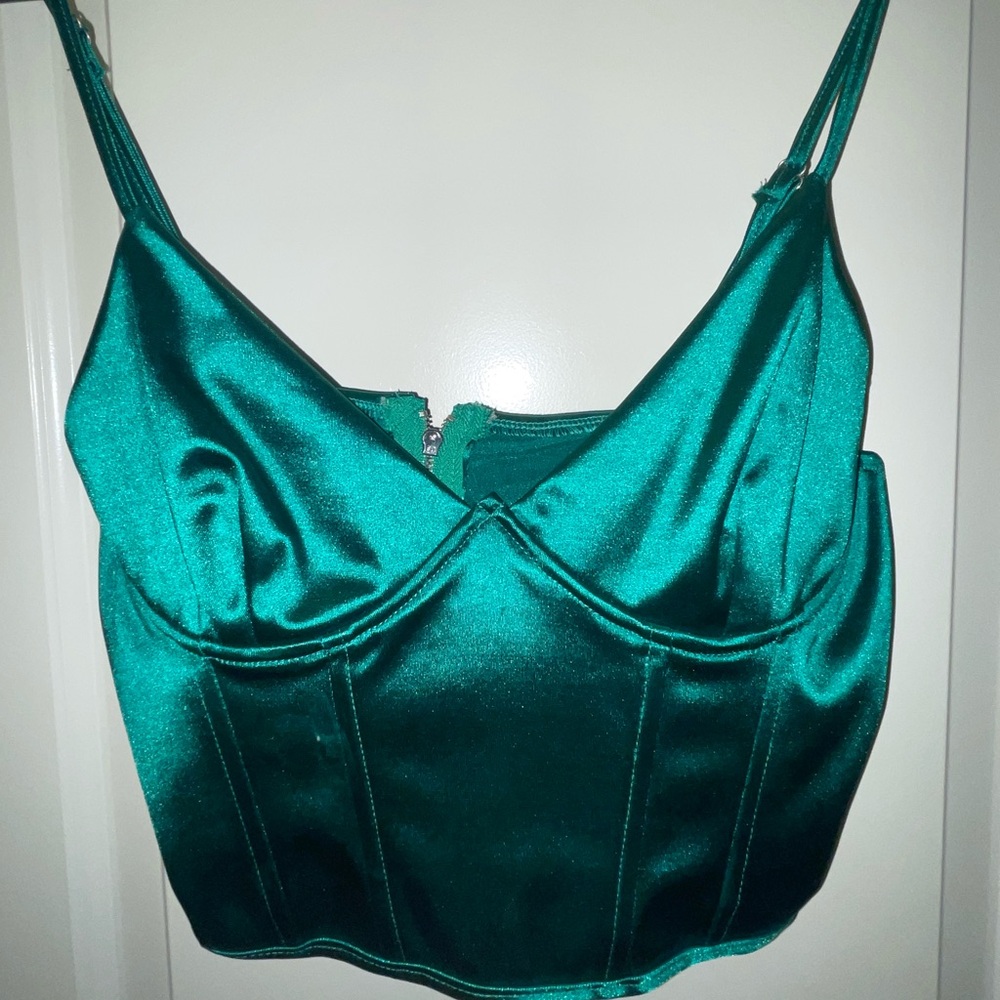 Spaghetti strap crop top
